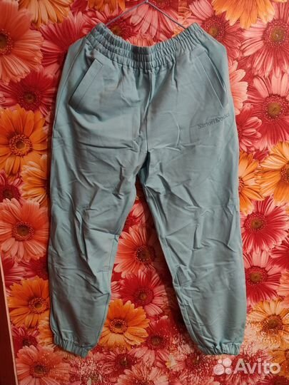 Спортивный костюм женский