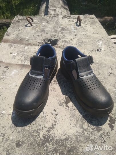 Полуботинки