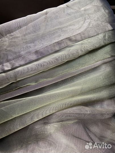 Тюль темно-зеленого цвета