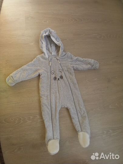 Утеплённый велюровый комбинезон