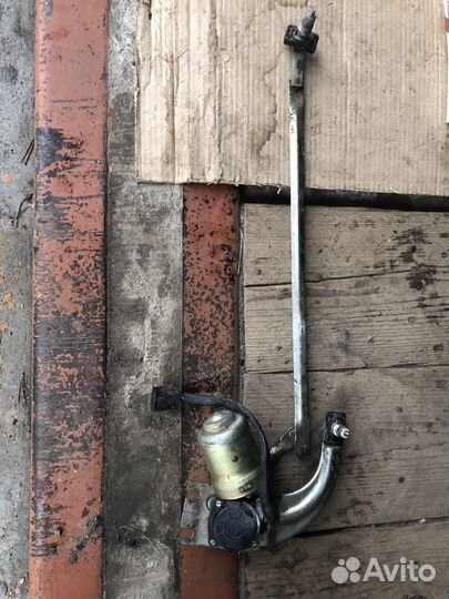 Трапеция стеклоочистителя ваз 2103-2107 в сборе