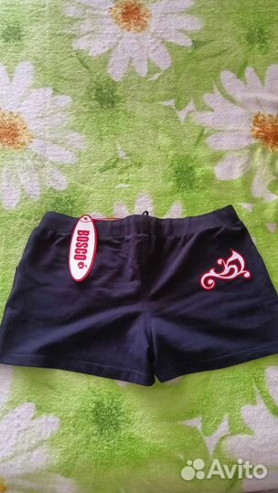 Шорты женские
