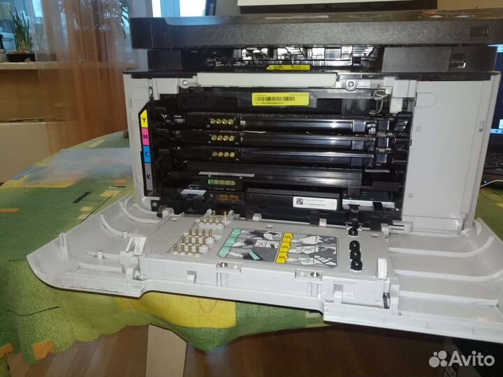 Цветной Мфу Samsung CLX 3305