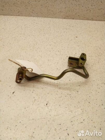 Трубка топливная Nissan Elgrand E51 VQ35DE