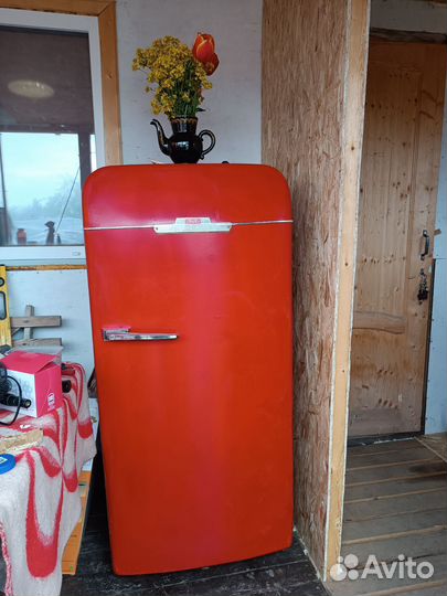 Холодильник ЗИЛ Москва 240