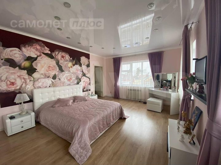 Дом 140 м² на участке 8 сот.