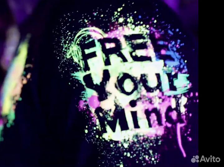 Продавец консультант в магазине good