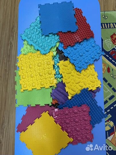 Коврик детский массажный