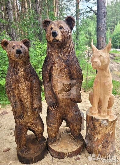 Резная фигура из дерева / ручная работа