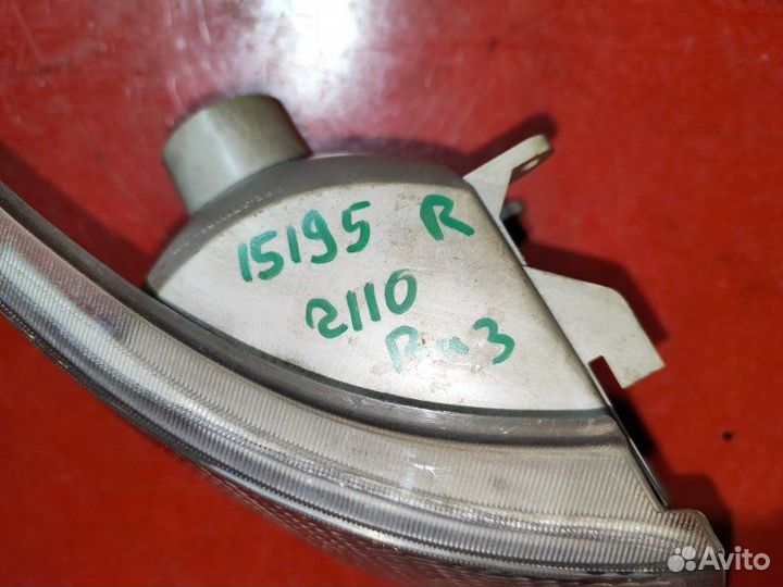 Поворотник передний правый Ваз 2112 хэтчбек 1.6I