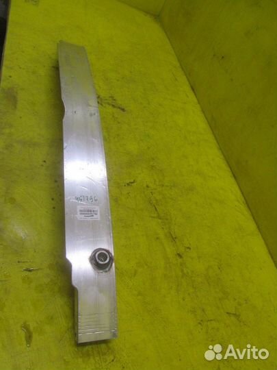 Усилитель бампера передний Mercedes B w246 (11-н.в