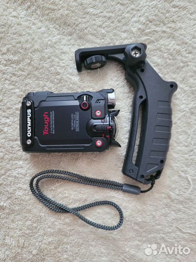 Экшн камера Olympus TG-tracker