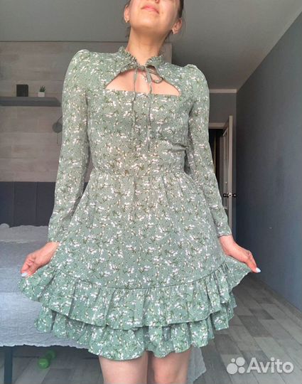 Платье женское в цветочек мини 42
