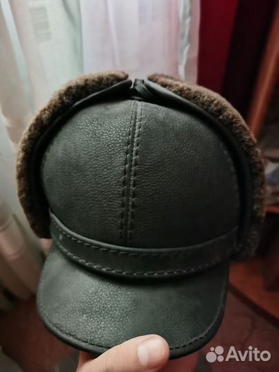 Мужская кожаная кепка