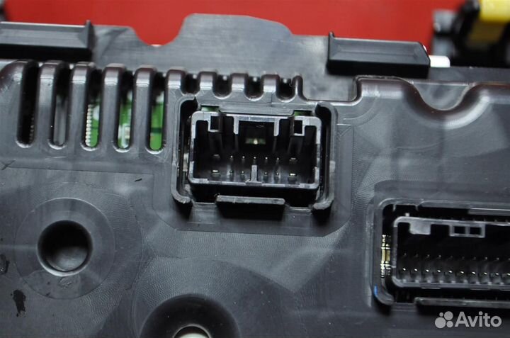 Щиток приборов toyota corolla fielder NKE165G