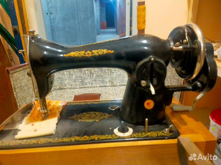 Швейная машинка подольская ручная