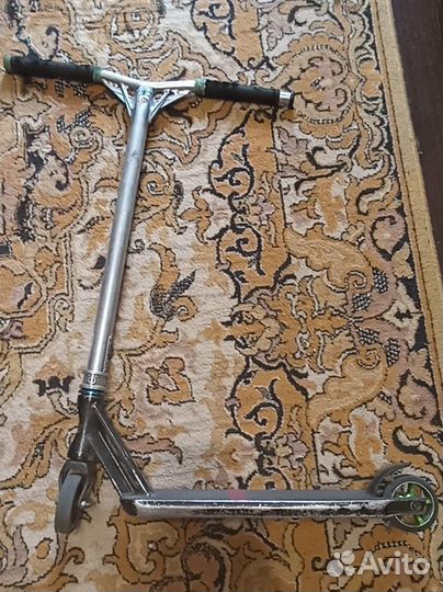 Трюковой самокат