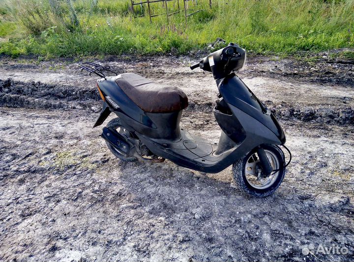 Продам скутер suzuki lets 2