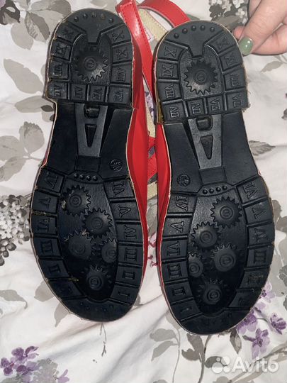 Туфли красные