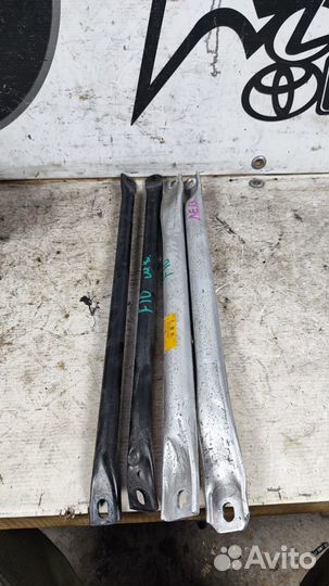 Распорка передняя подкапотная BMW 5 F10