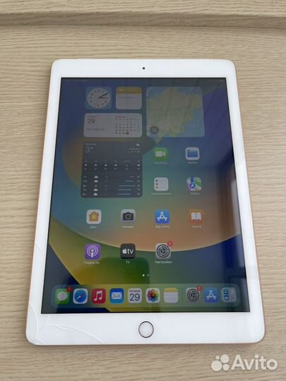 iPad 6th generation, золотой 32 Гб, wi-fi + sim