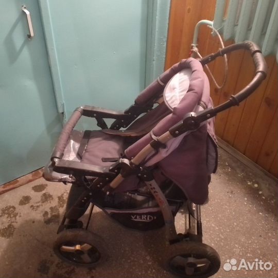 Коляска прогулочная