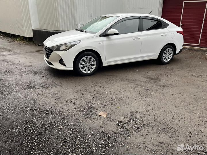 Hyundai Solaris 1.6 AT, 2021, 110 580 км