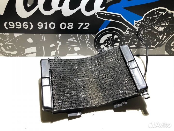 Радиатор в сборе с вентилятором Suzuki RF 400 RV