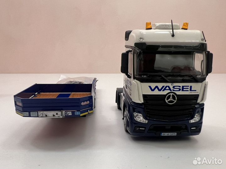 IMC 1/50 Marsedes-Benz Actros c тралом