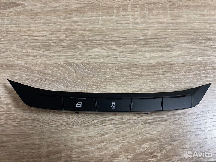 Блок кнопок центральной консоли LadaVesta