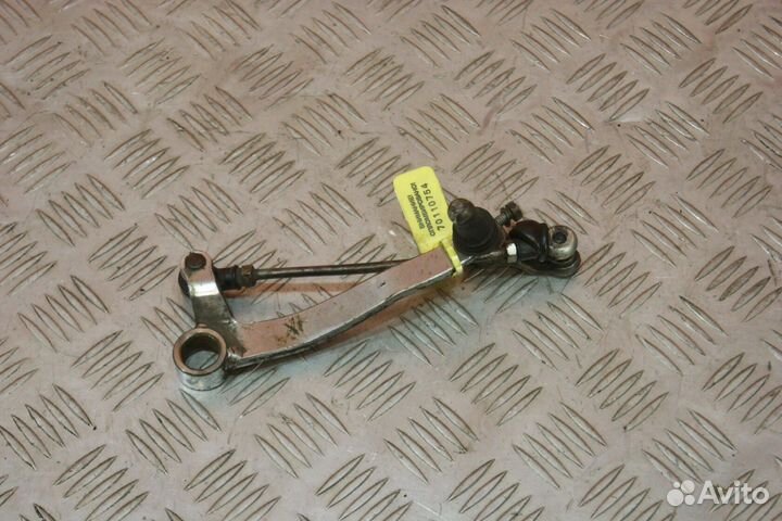 Рычаг кпп Suzuki Bandit 400V-2