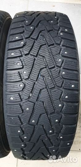 Pirelli Ice Zero 235/55 R17 103T