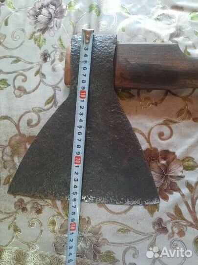 Антикварный мясной топор