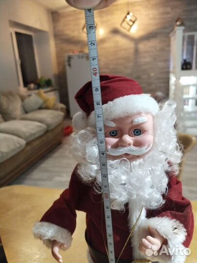 Дед мороз под елку