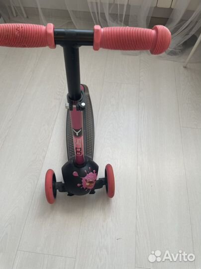 Самокат Y Scoo