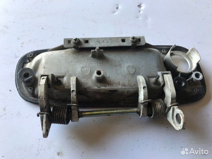 Ручка двери внешняя передняя левая Toyota Camry