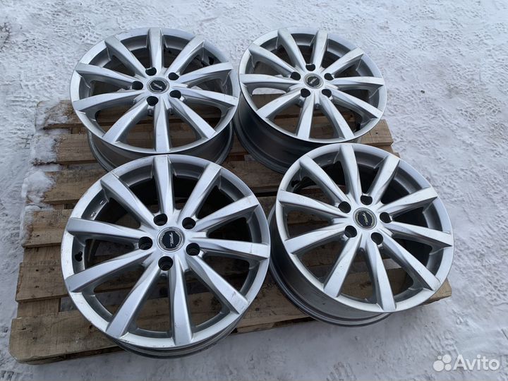 Диски Bridgestone Toprun R17 5*114.3 4шт
