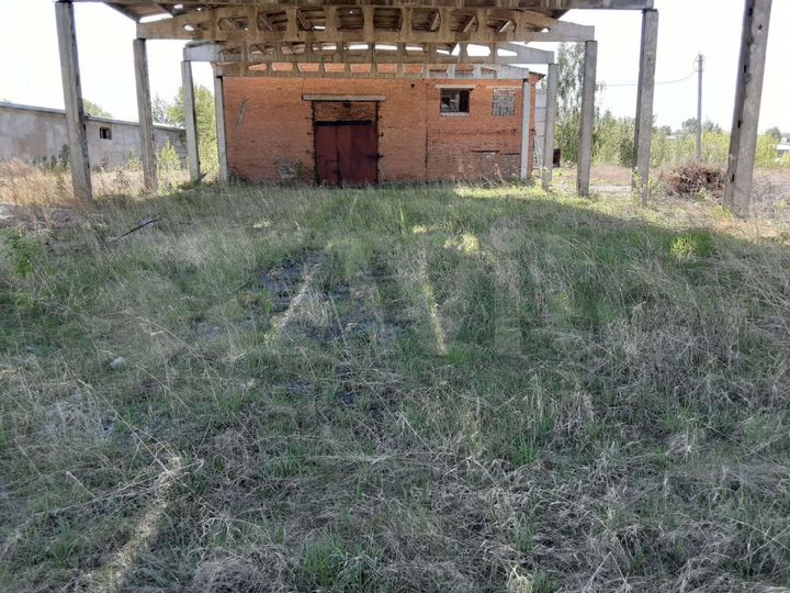Производственные помещения 900 м²,земельный участо
