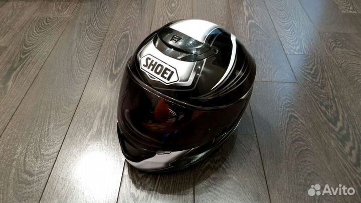 Мотошлем shoei