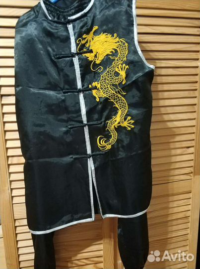 Костюм для выступлений. ушу