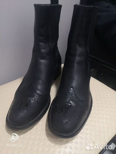 Кожаные ботинки pollini