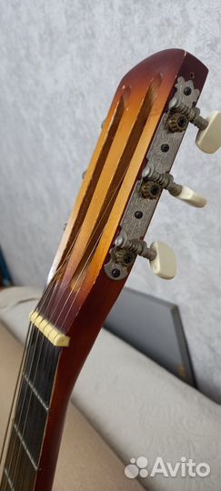 Акустическая гитара 6 сторун 
