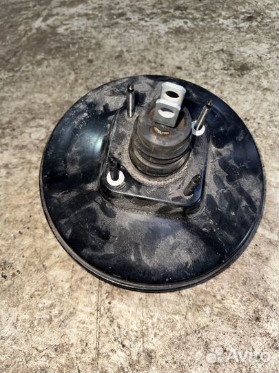 Вакуумный усилитель Ford Focus CB4 2008