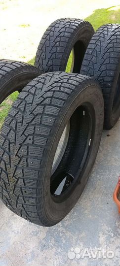 Maxxis ArcticTrekker NS3 225/60 R17
