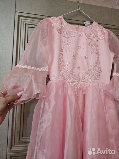 Платье на девочку на 8 марта