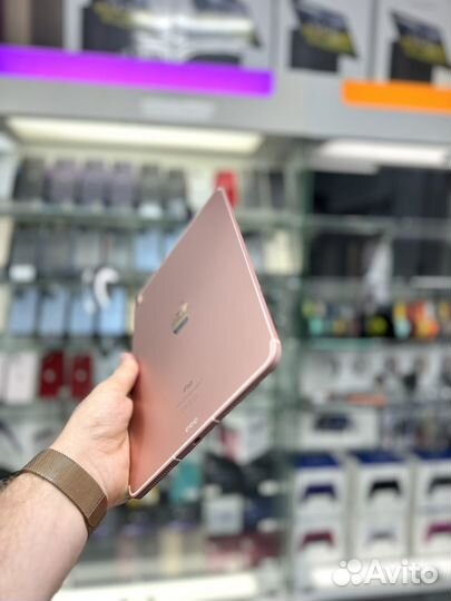 iPad air 64 гб