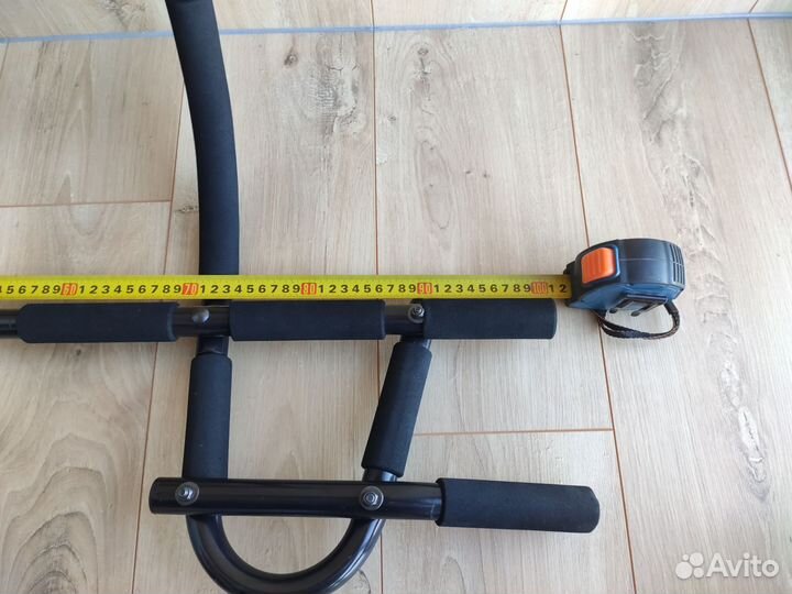 Турник в дверной проем Torneo