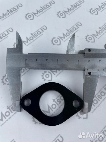 Проставка патрубка карбюратора (между патрубком и