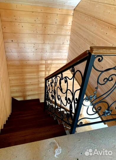 Лестница на монокосоуре