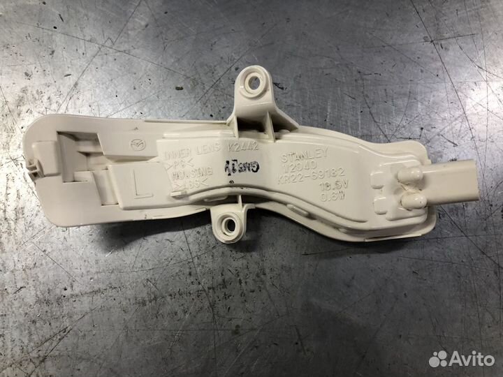 Повторитель поворотника левый Mazda CX-5 KE 2011-2